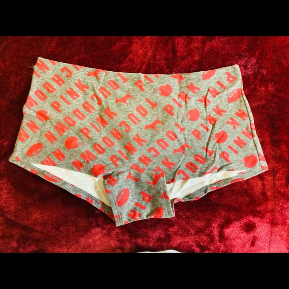 vs PINK Football Fan Gift! - Picture 3 of 8